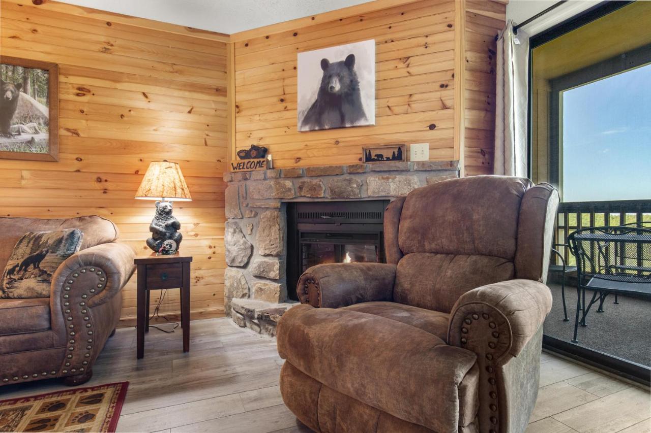 Bear Cub Retreat Apartamento Gatlinburg Exterior foto